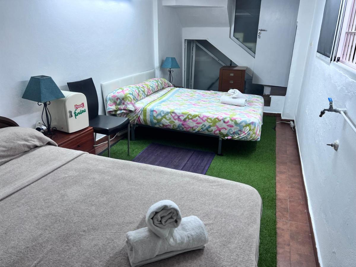 格拉纳达Casa Ideal Familias Y Grupos Con Balcones Exterior Soleada Patios Cerca Alhambra, Sierra Nevada, Rio Genil, Lancha Del Genil, Parque Llano Y Reloj Del Sol Con Barbacoas, Campo De Futbol, Circuito Gimnasia公寓 外观 照片